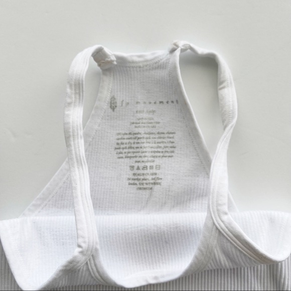 Free People Happiness Runs Crop XS/S white - Picture 6 of 7